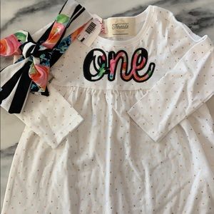 Saturday threads dress with matching bow ✨